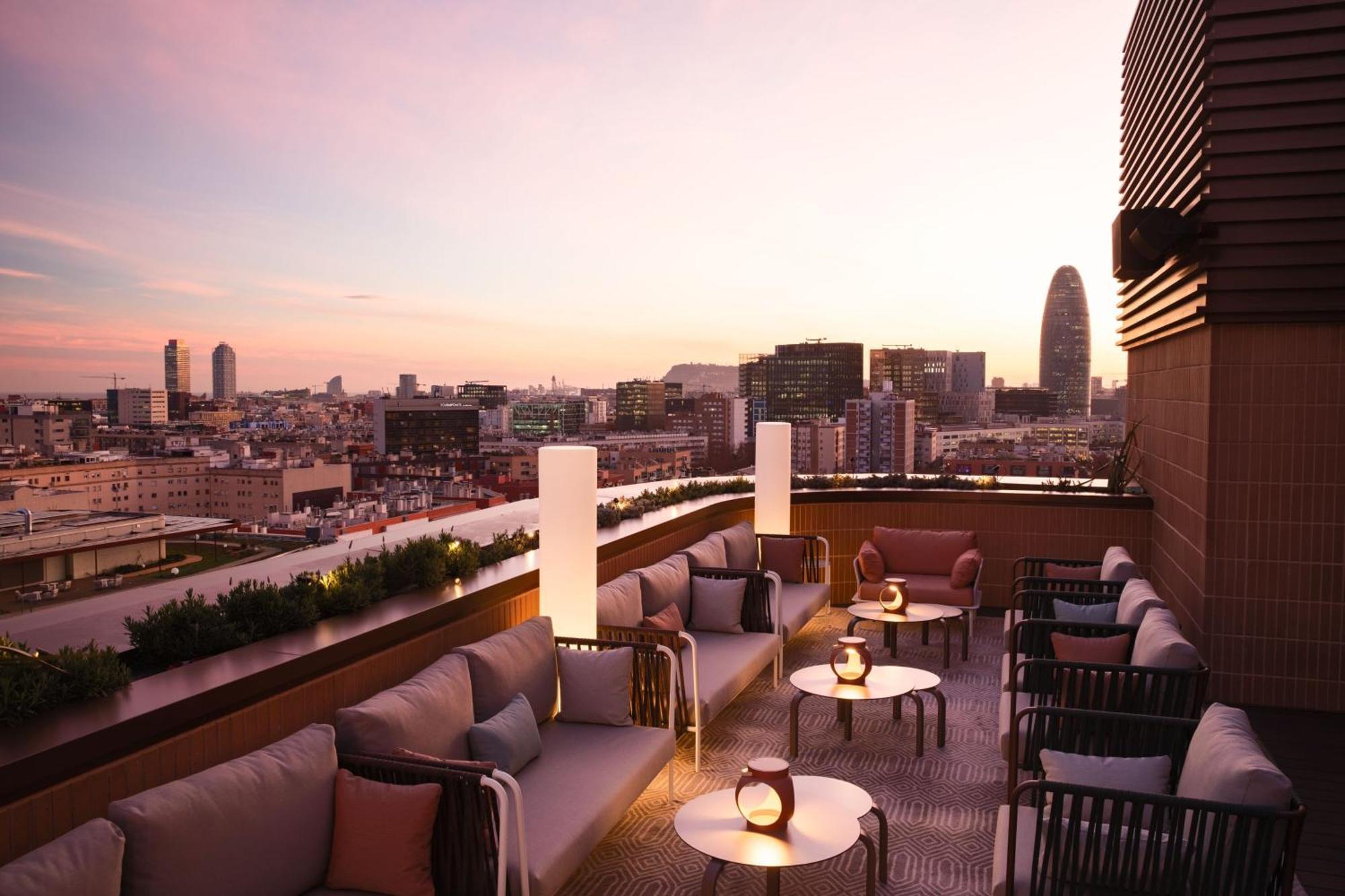Labtwentytwo Barcelona, A Tribute Portfolio Hotel By Marriott Экстерьер фото