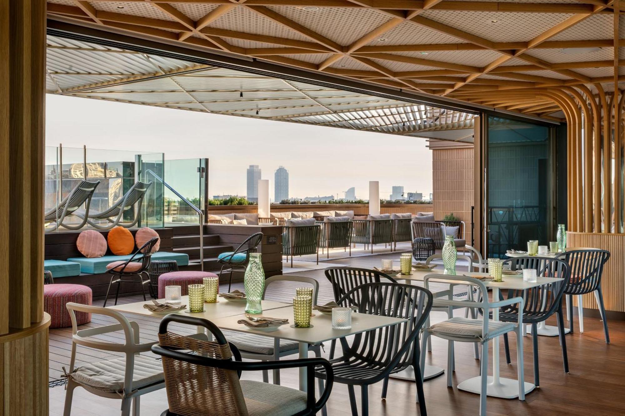 Labtwentytwo Barcelona, A Tribute Portfolio Hotel By Marriott Экстерьер фото